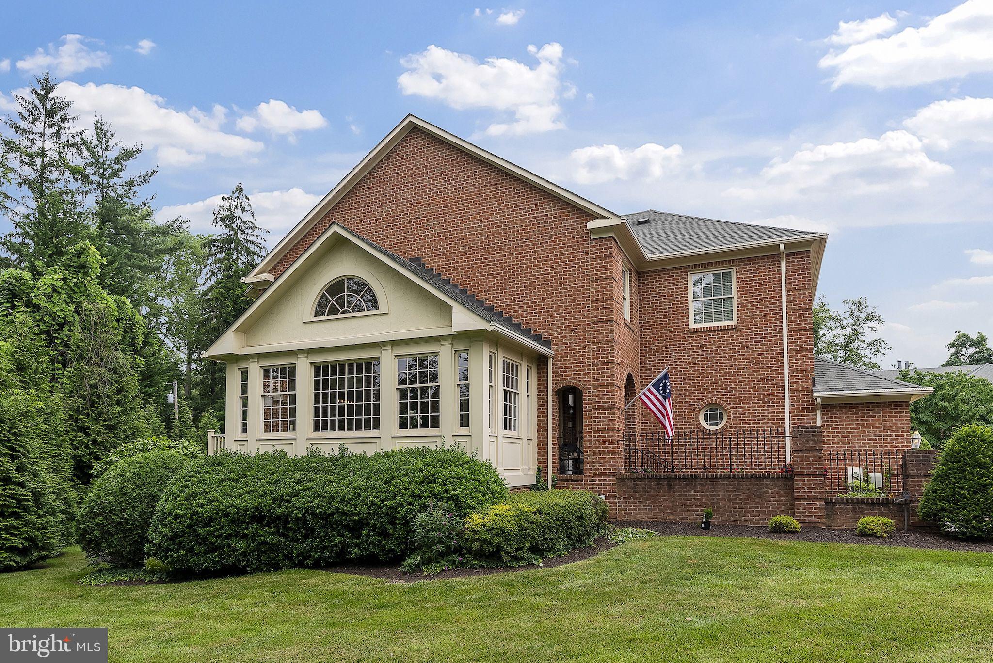203 WELLINGTON COURT