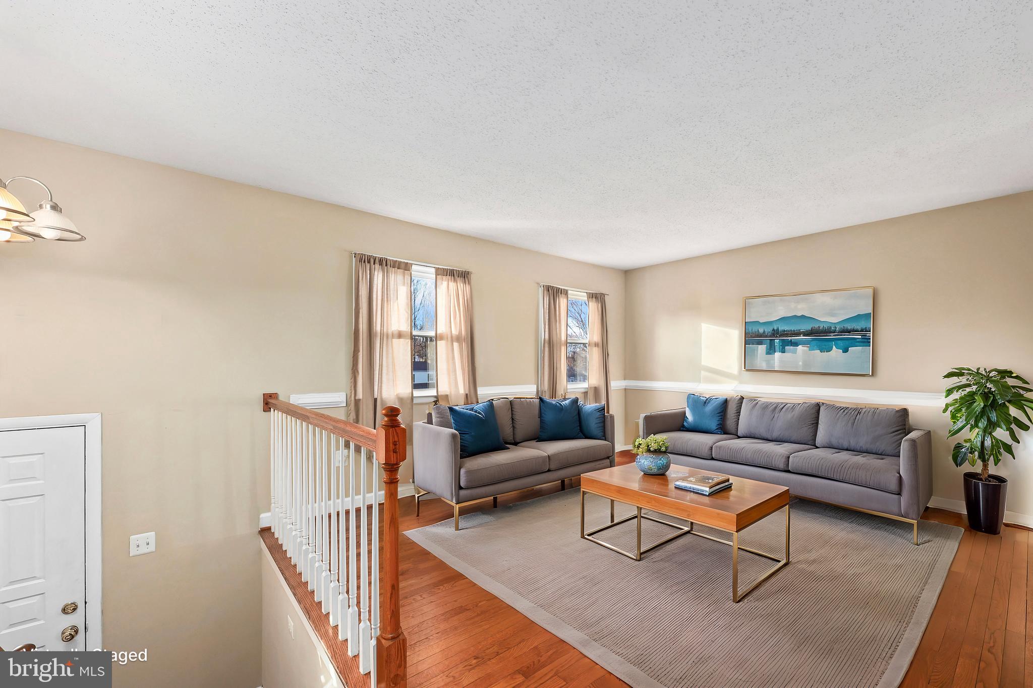 DALE CITY - Residential