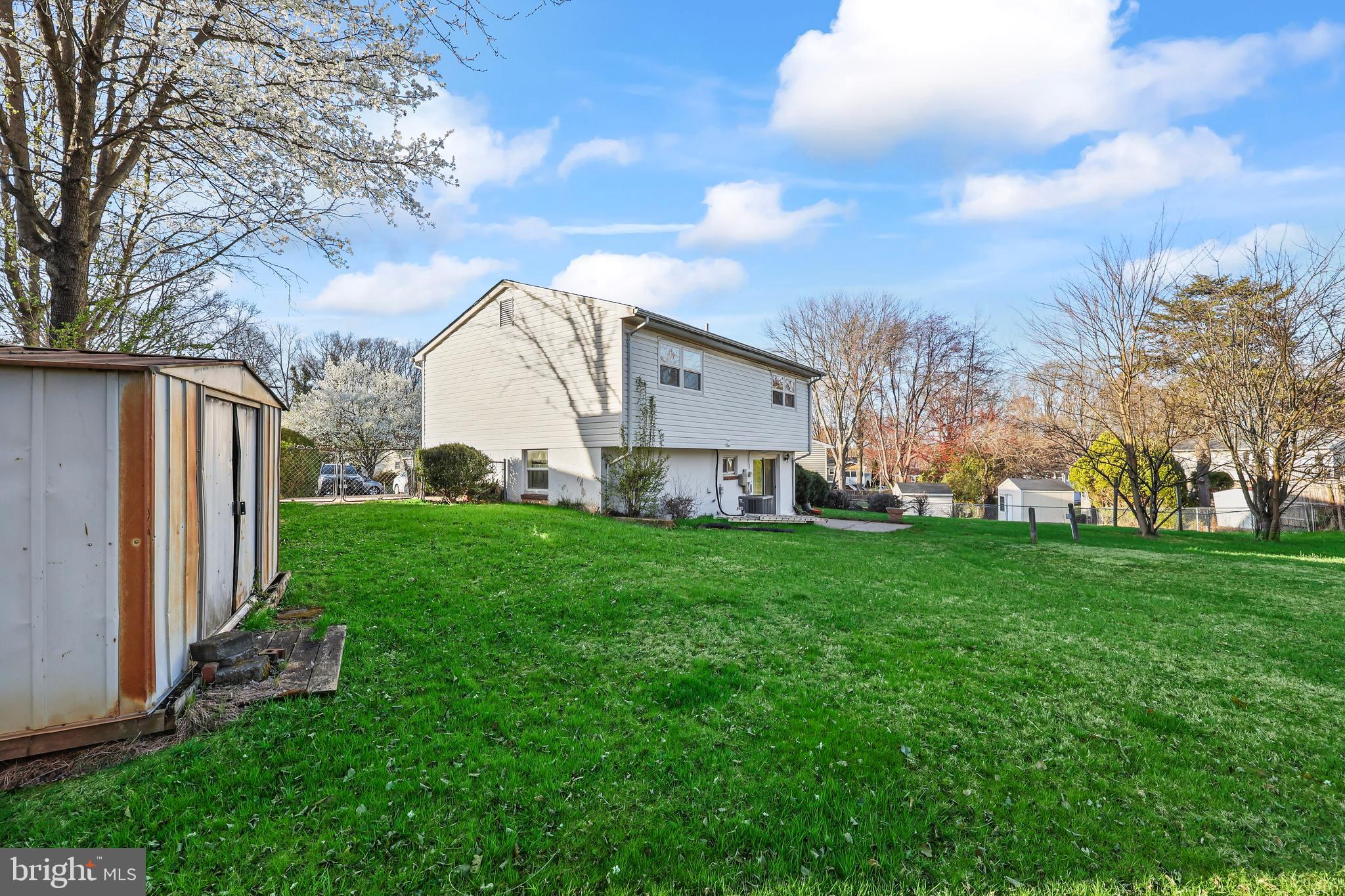 DALE CITY - Residential