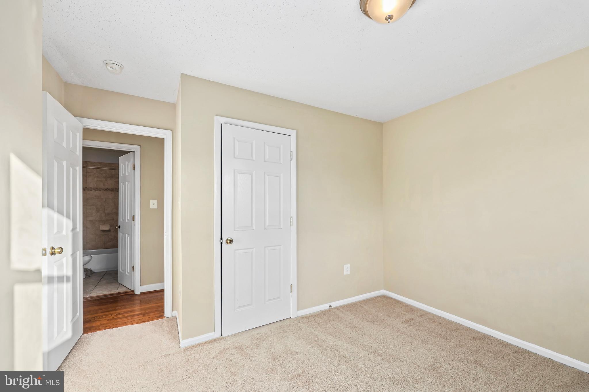 DALE CITY - Residential