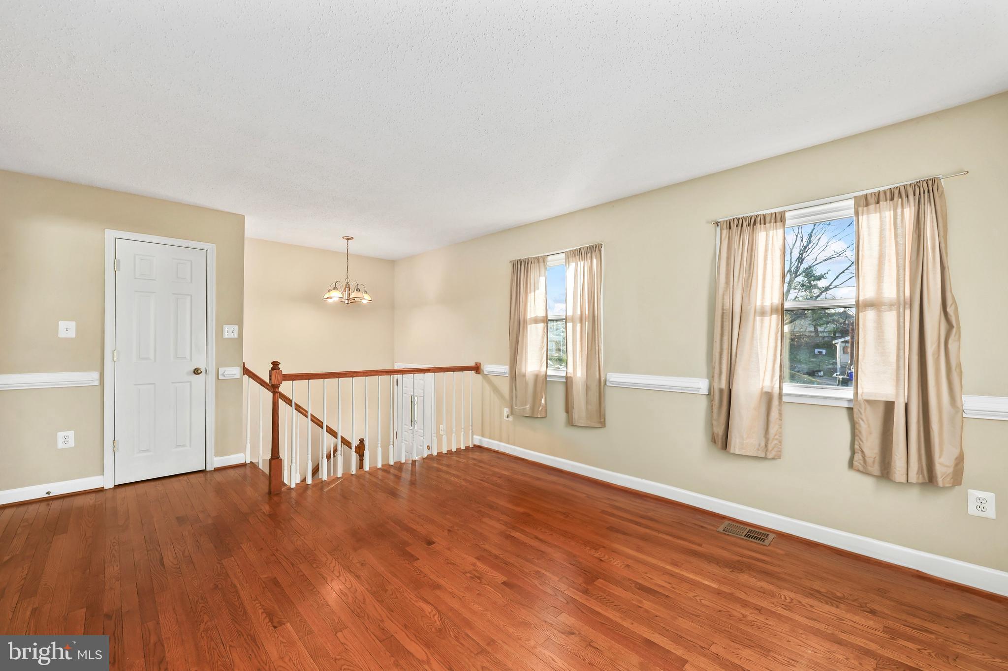 DALE CITY - Residential