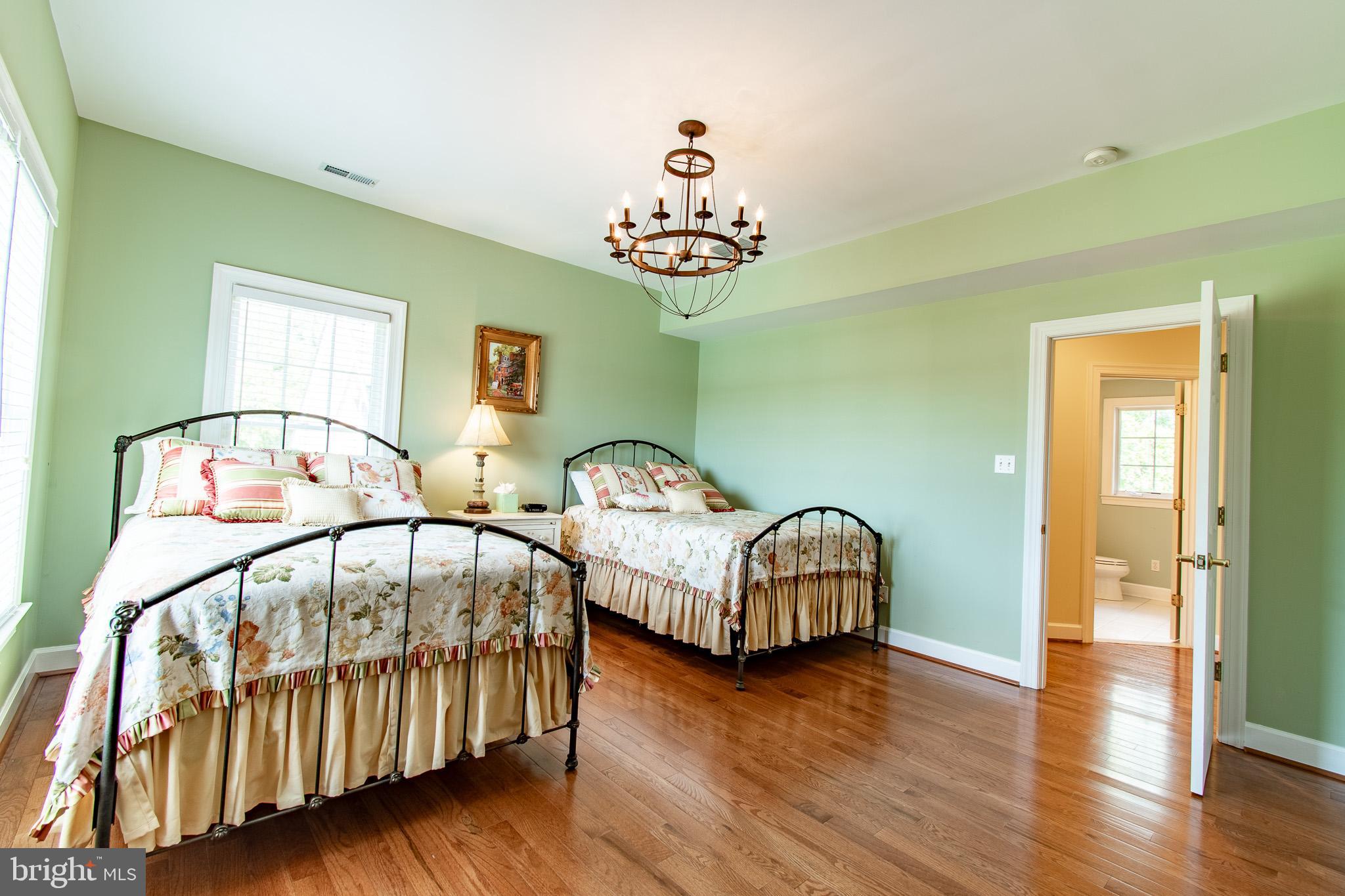 MCDANIEL - Residential