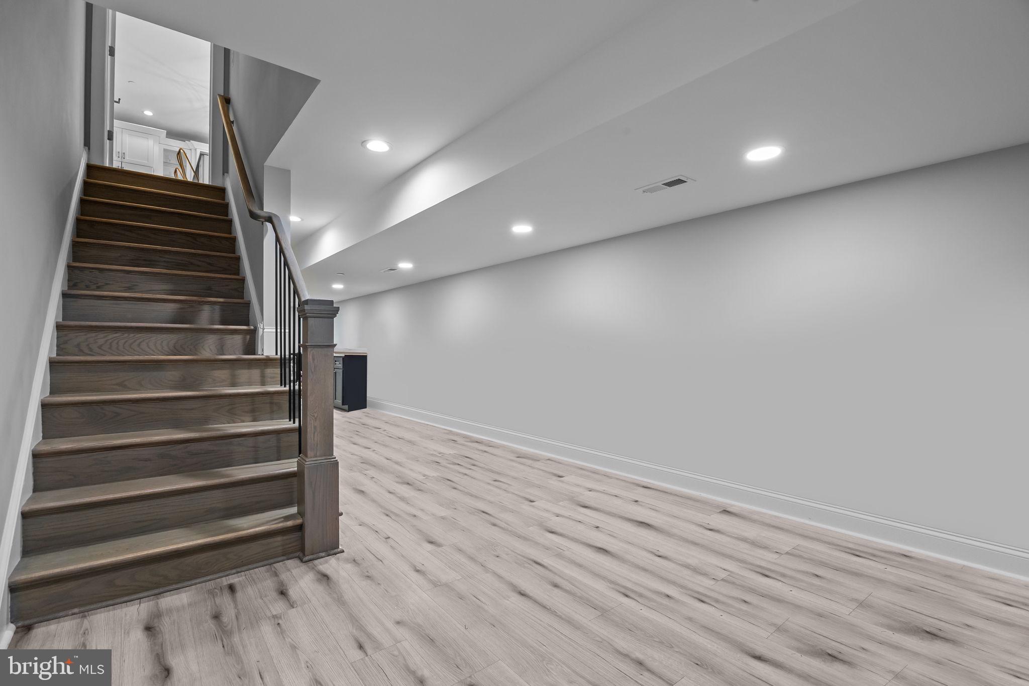 INDIAN SPRINGS - Residential