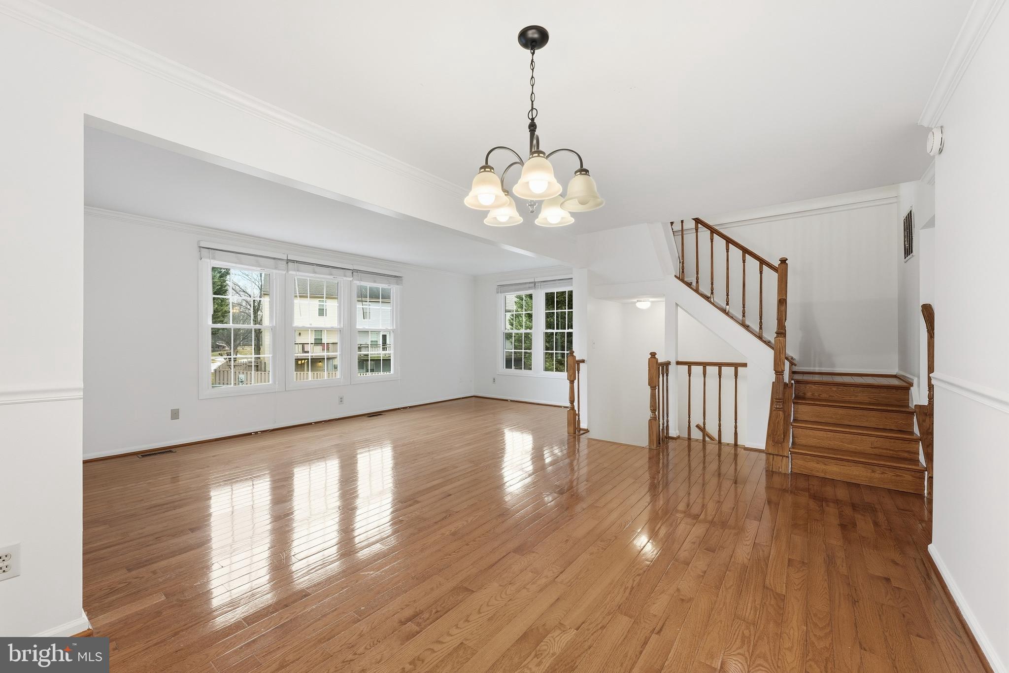 CENTRE RIDGE - Residential