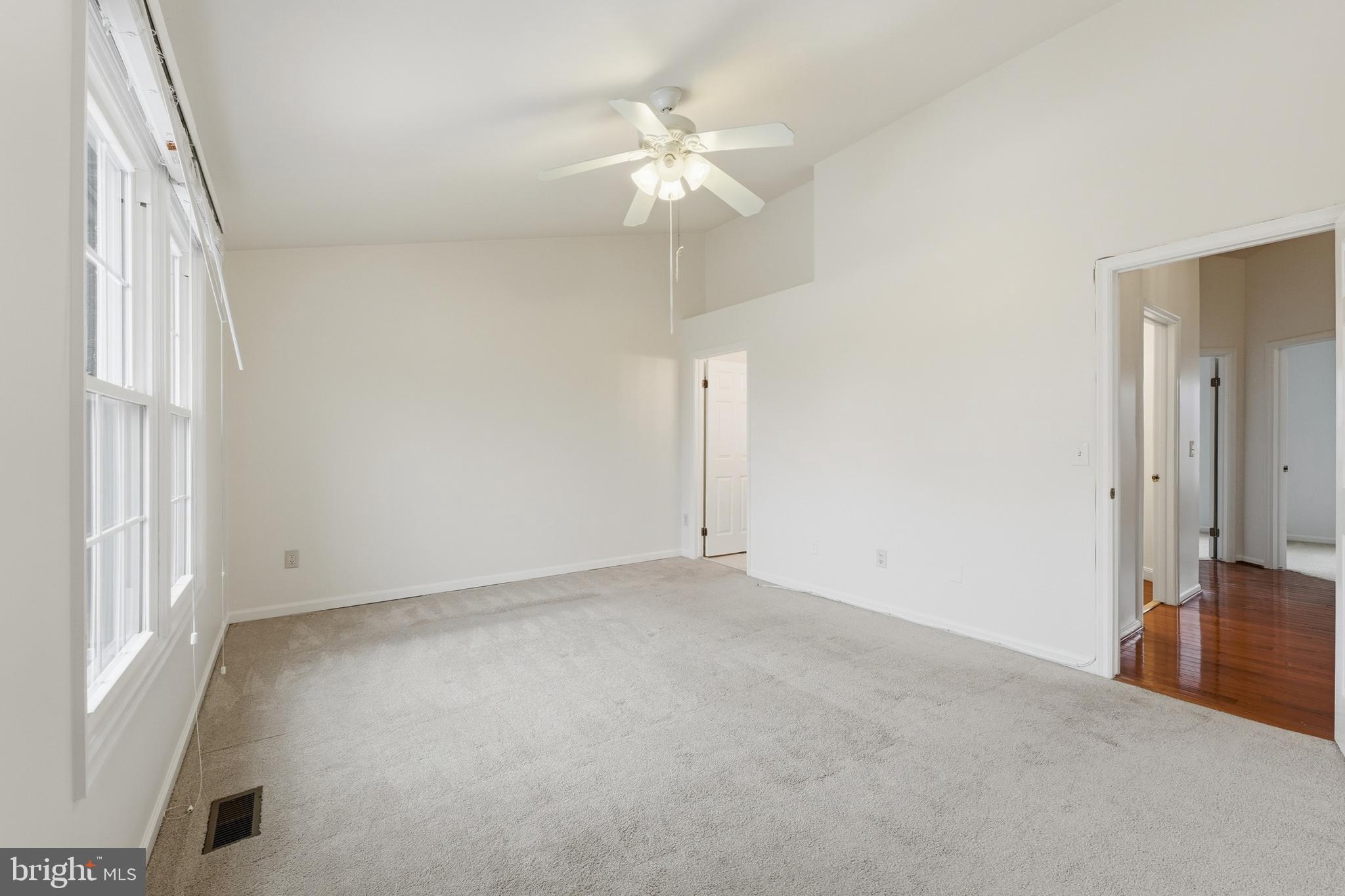 CENTRE RIDGE - Residential