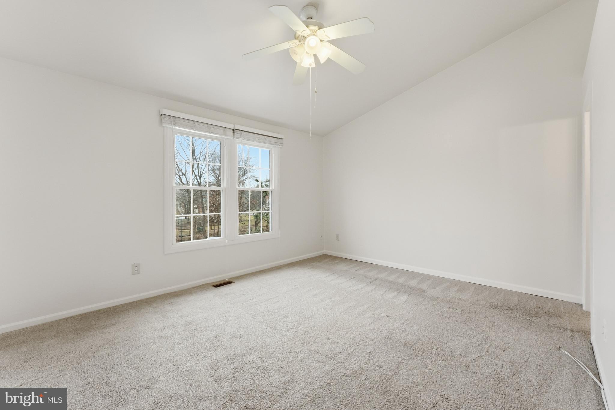 CENTRE RIDGE - Residential