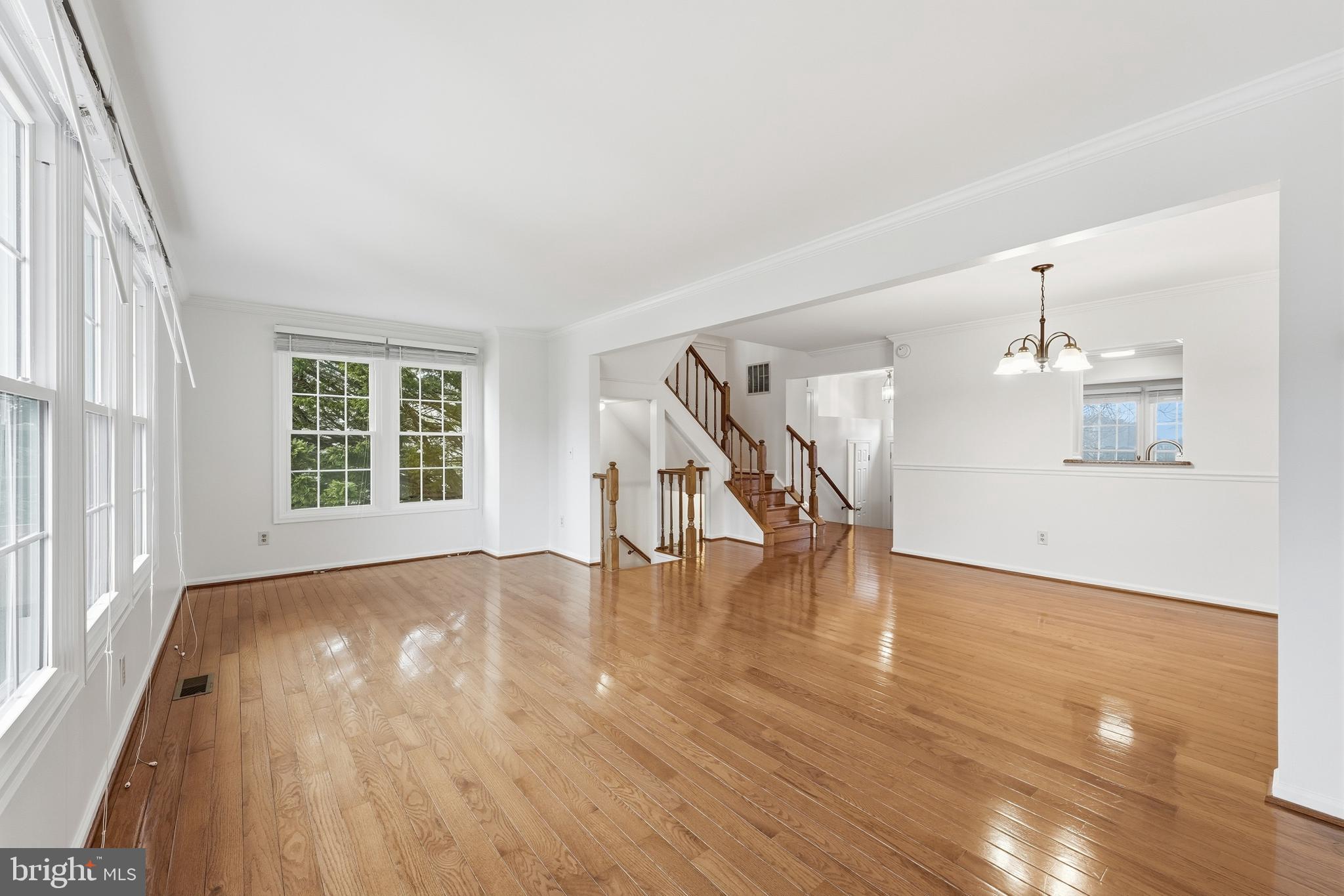 CENTRE RIDGE - Residential