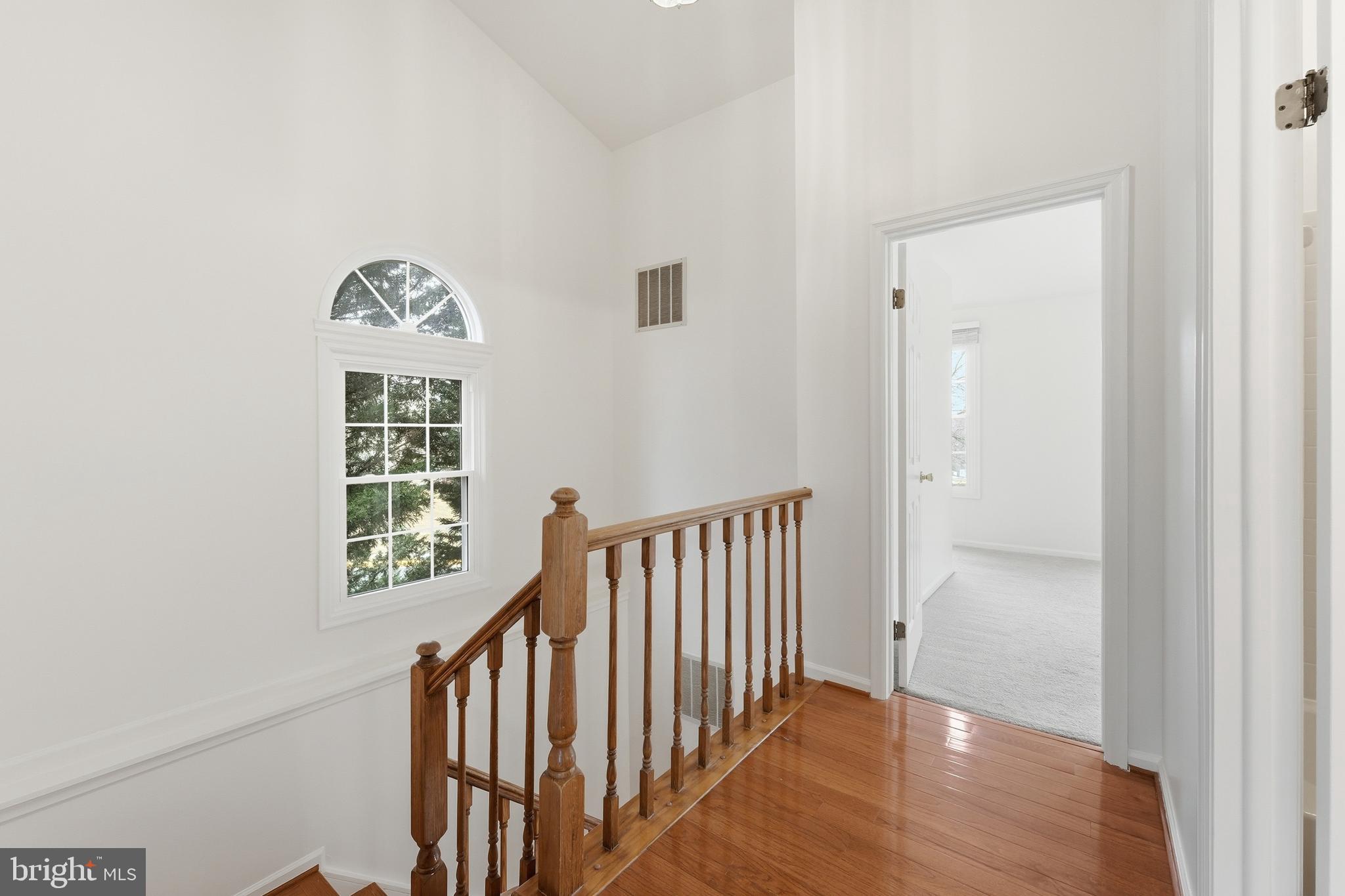 CENTRE RIDGE - Residential