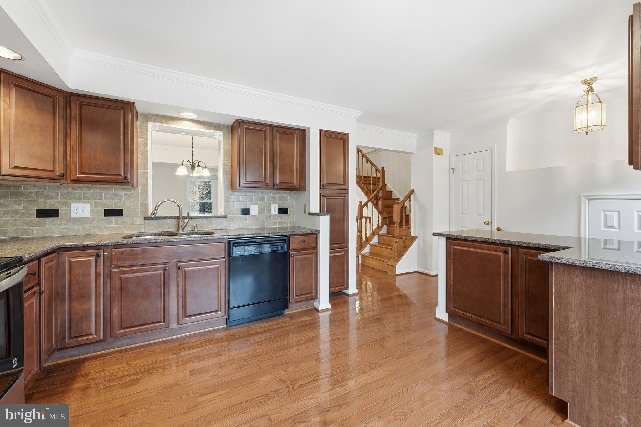 CENTRE RIDGE - Residential