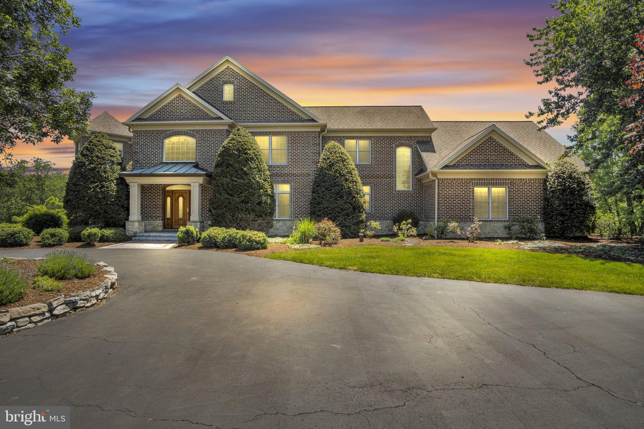 3 CONESTOGA LANE