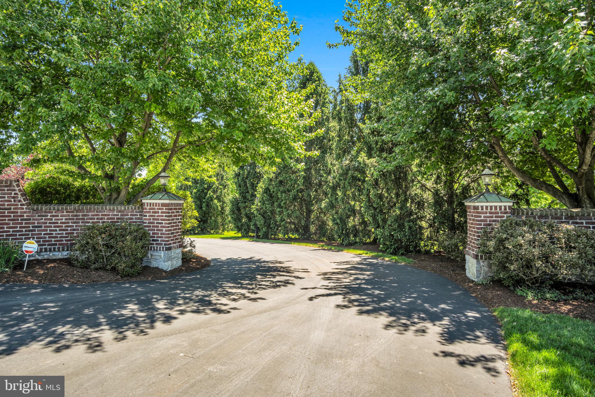 3 CONESTOGA LANE