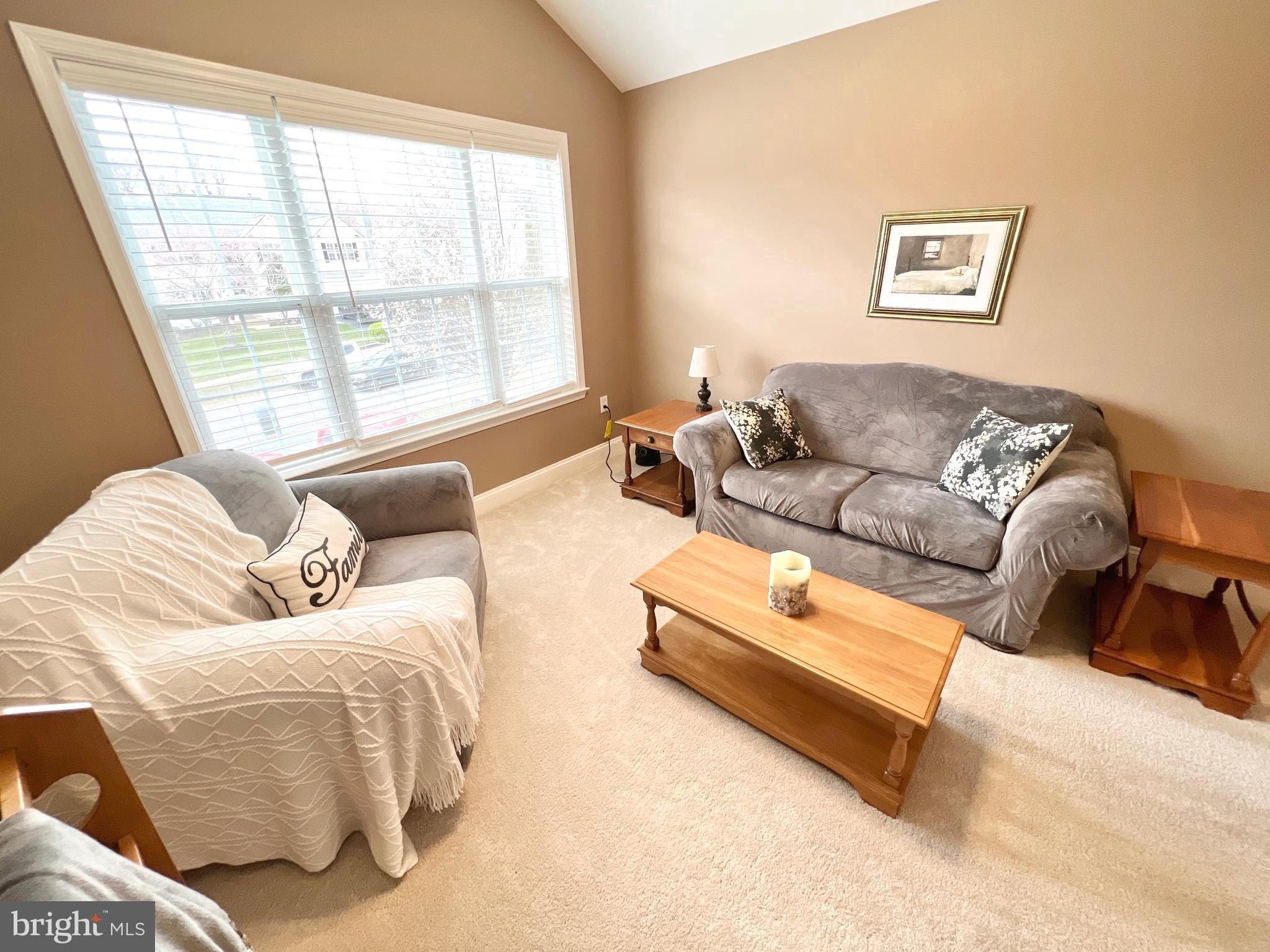 DALE CITY - Residential