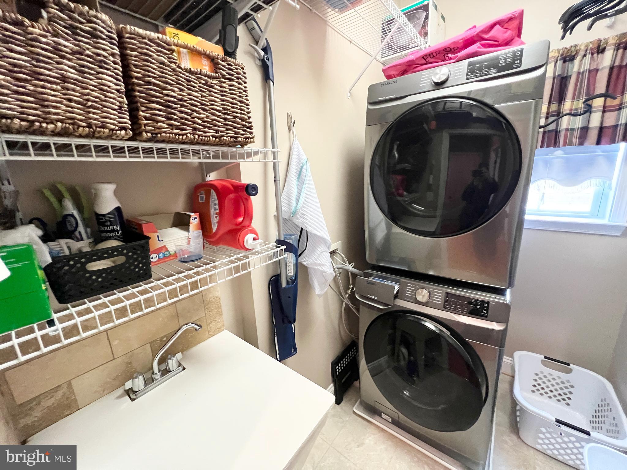 DALE CITY - Residential