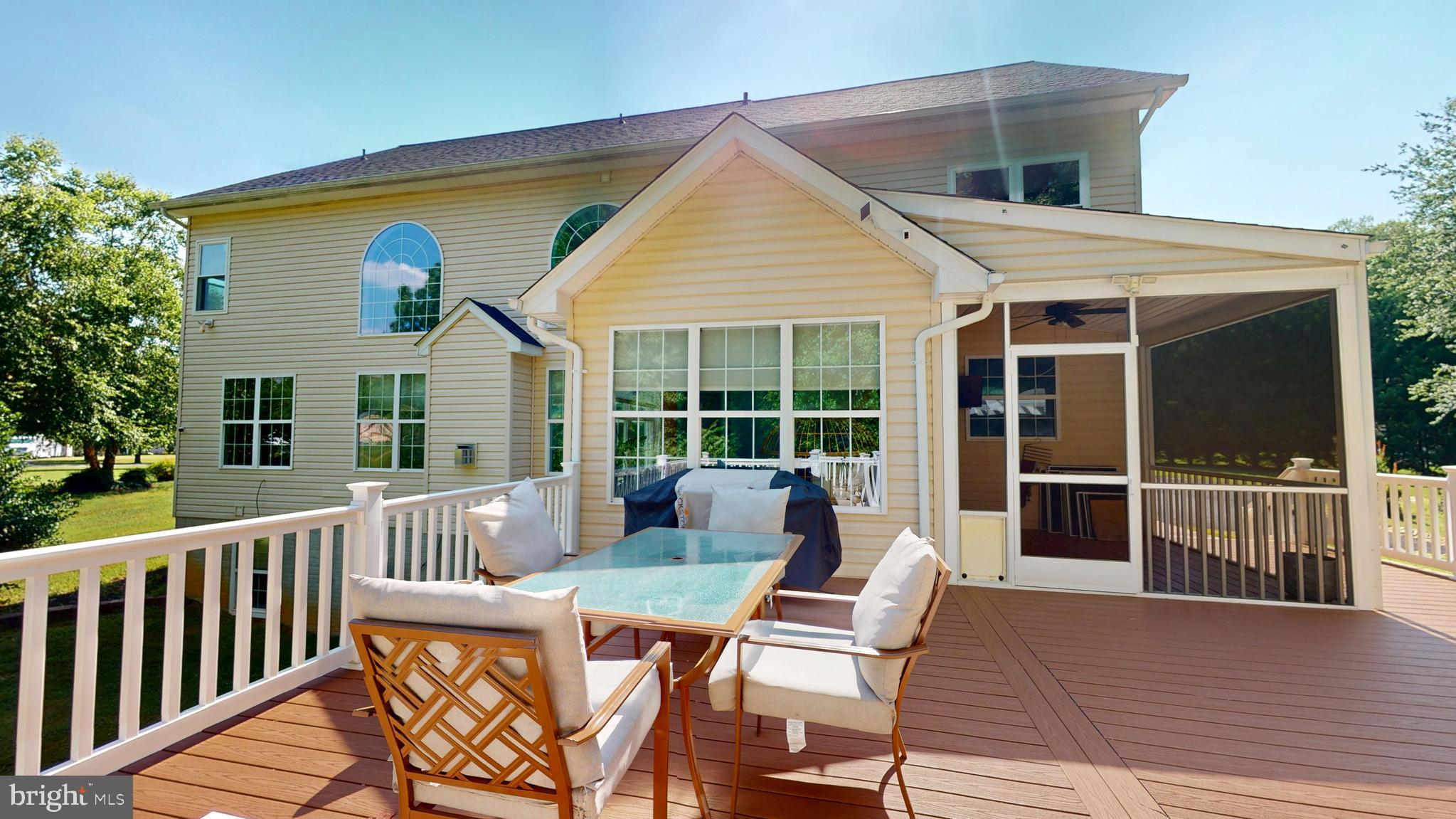 AMBERLEIGH FARMS - Residential