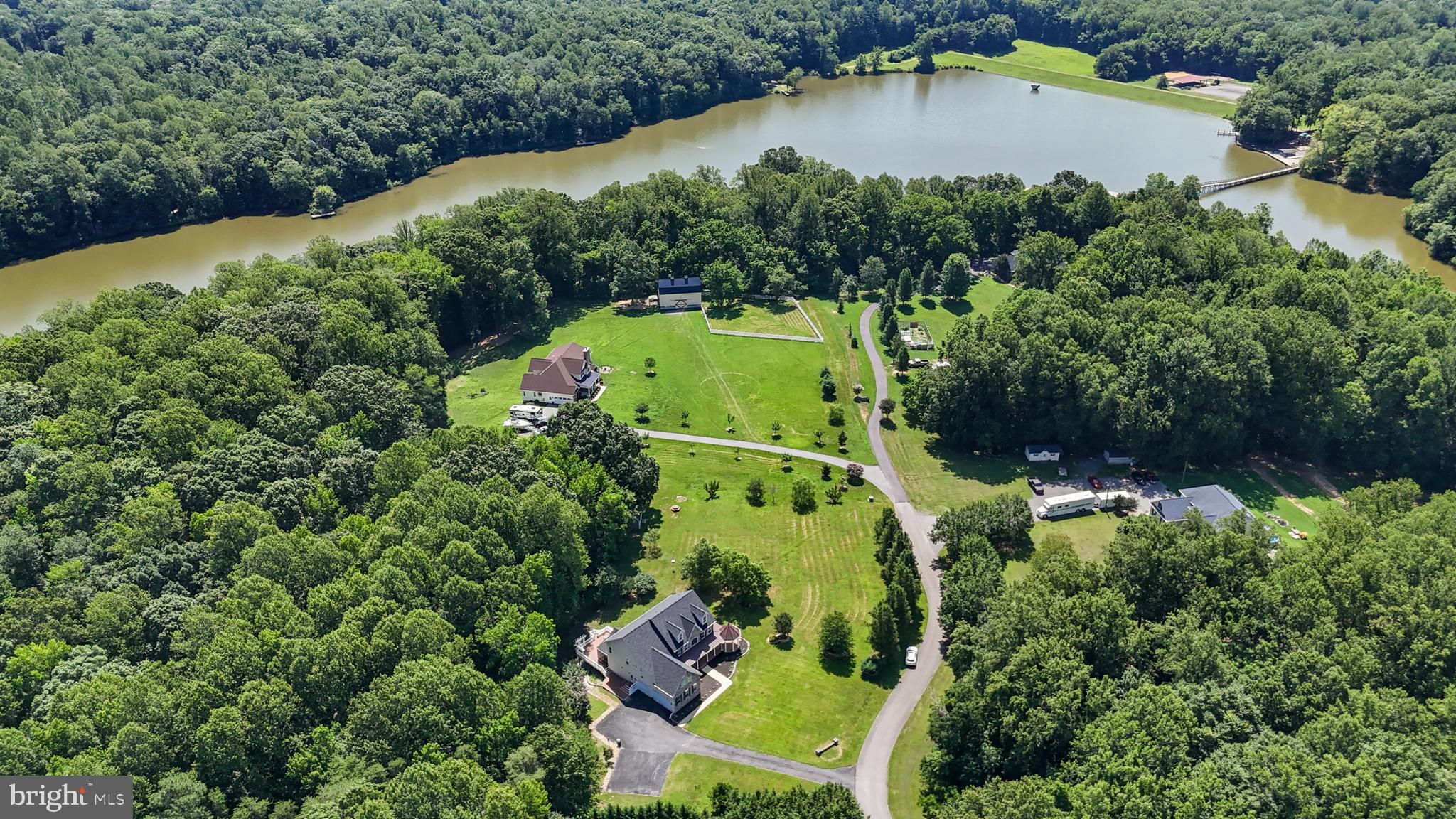 AMBERLEIGH FARMS - Residential