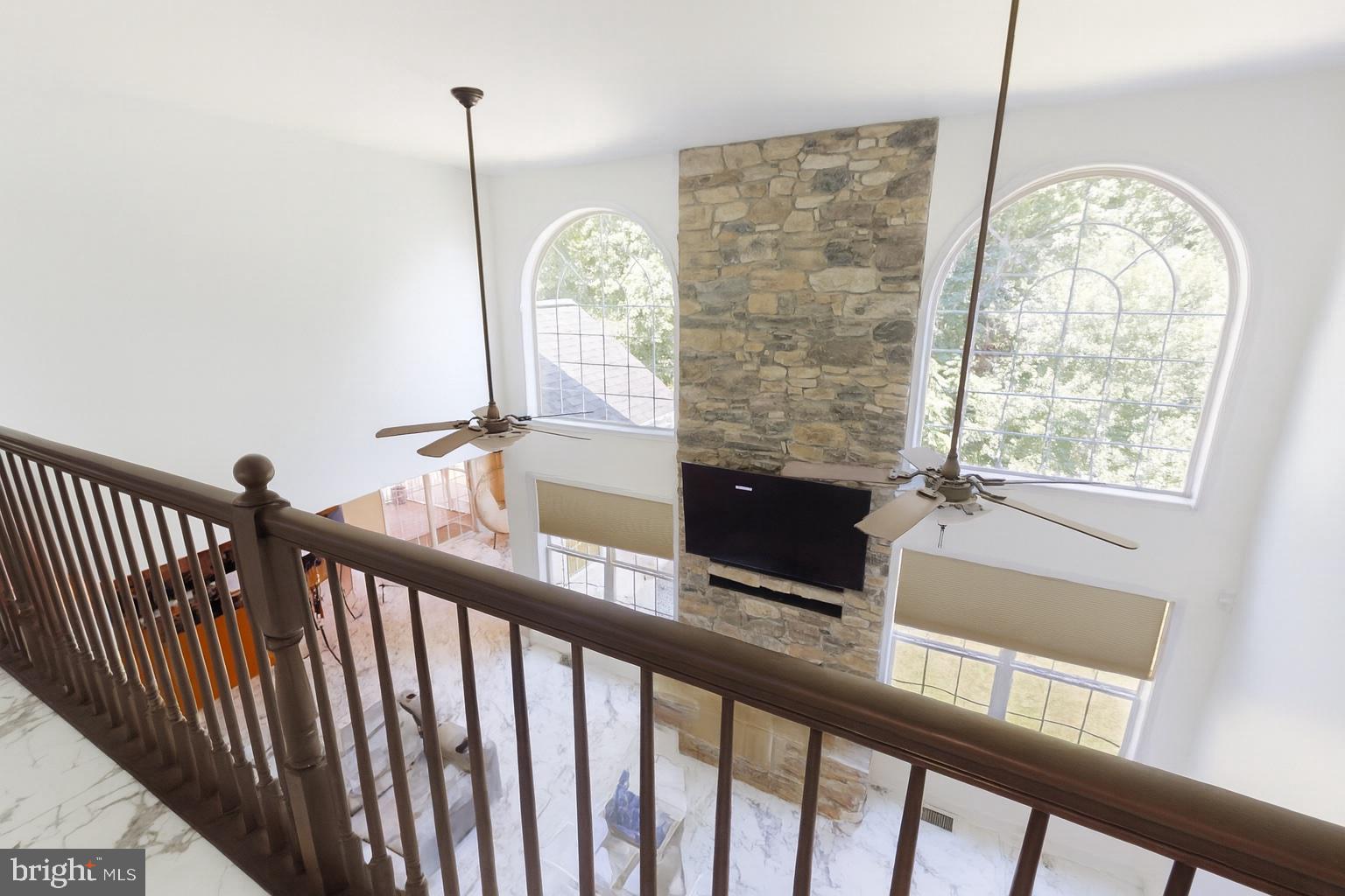 AMBERLEIGH FARMS - Residential