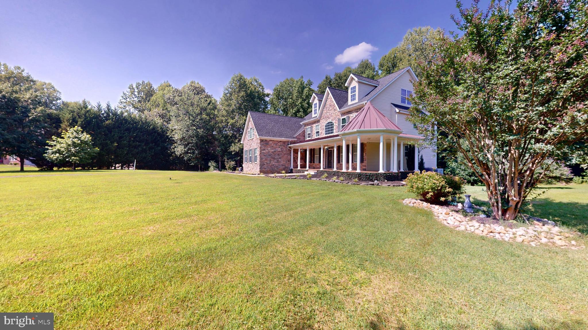 AMBERLEIGH FARMS - Residential