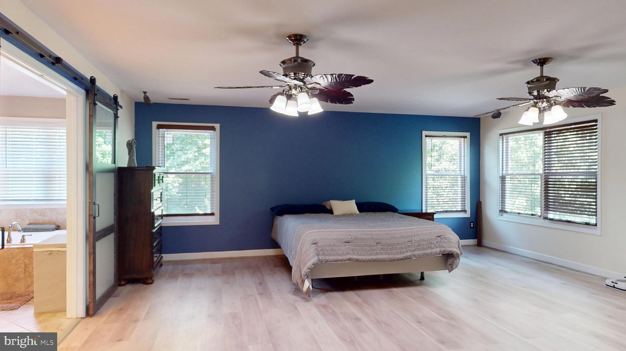 AMBERLEIGH FARMS - Residential