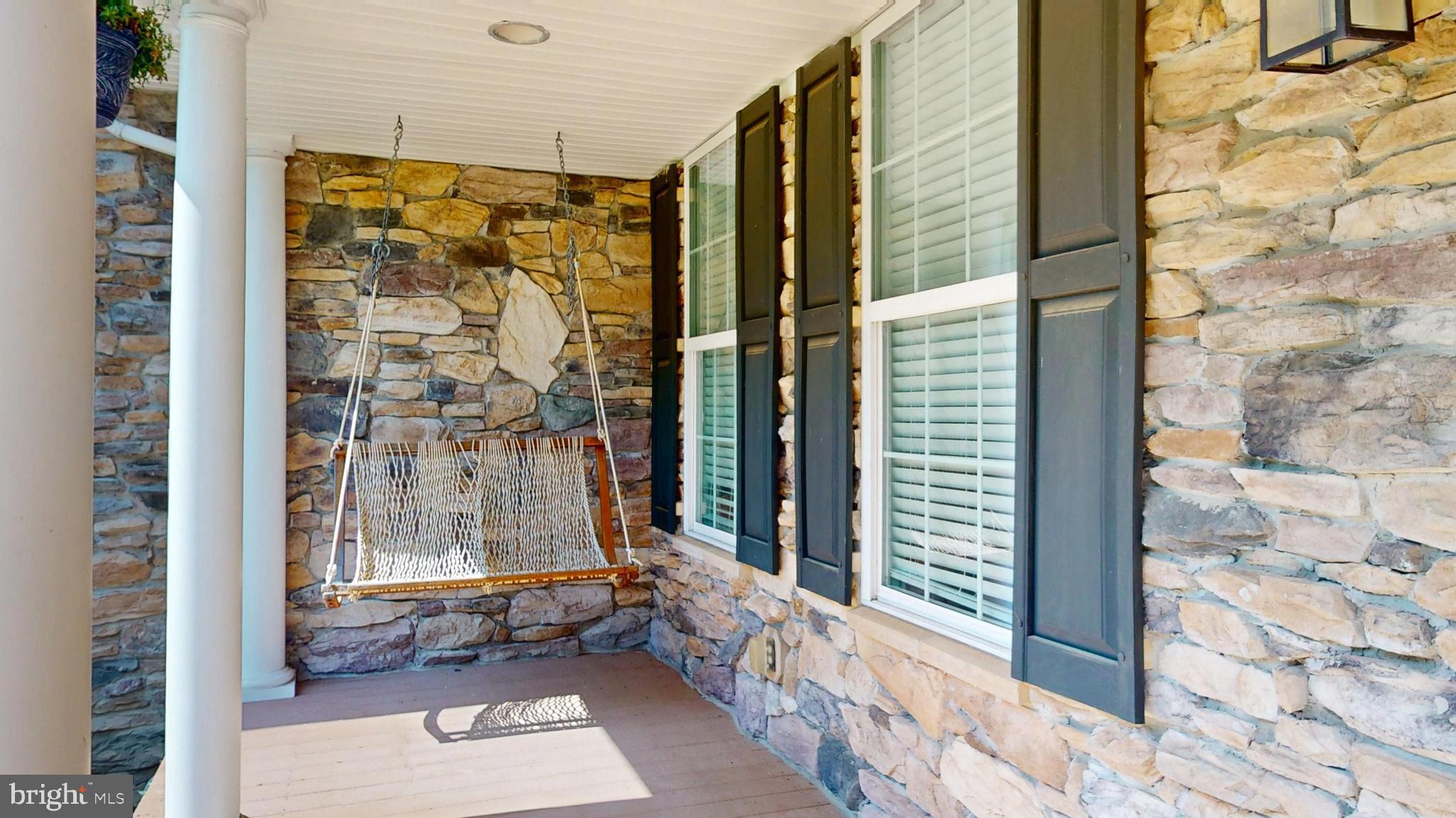 AMBERLEIGH FARMS - Residential