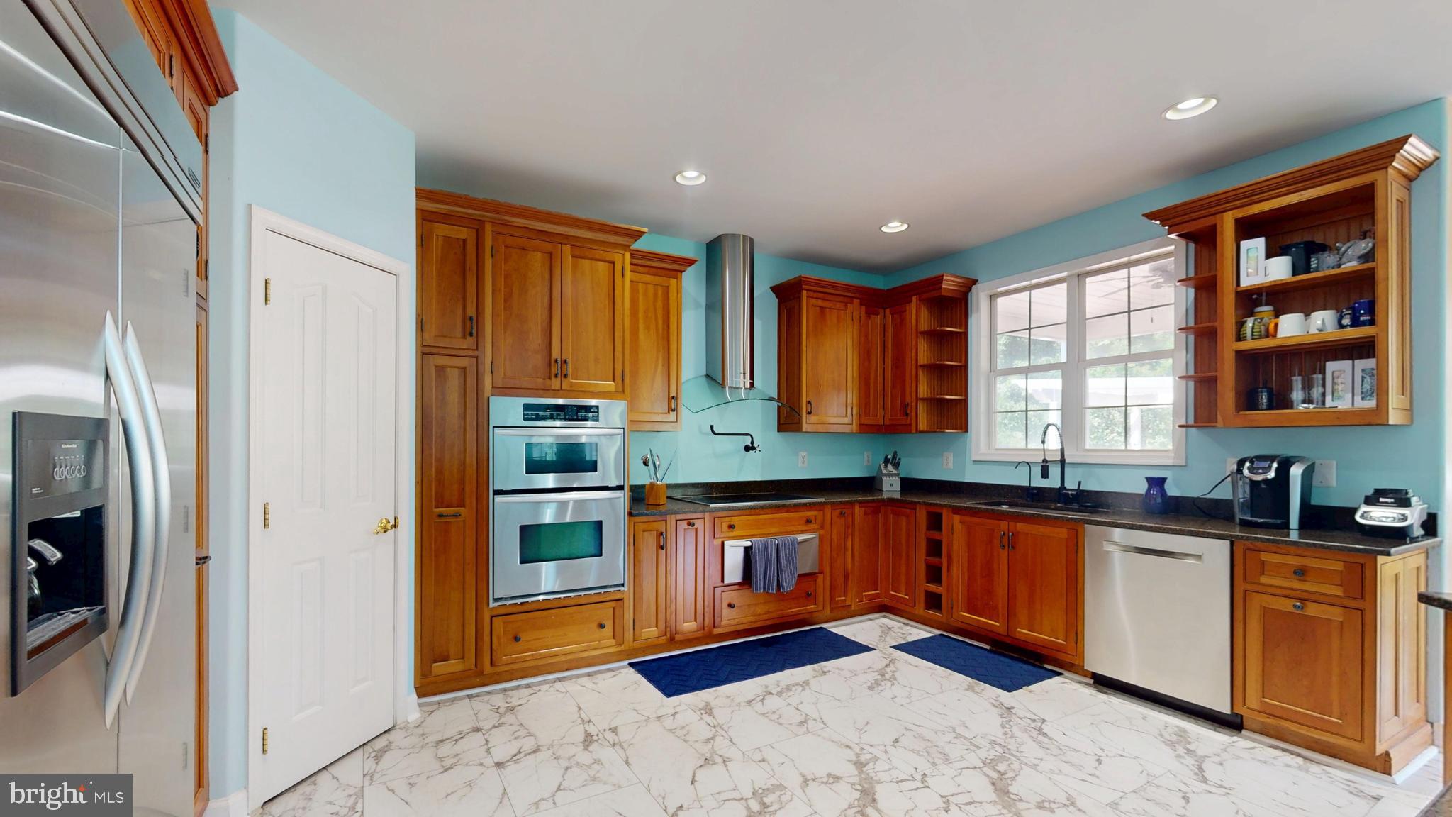 AMBERLEIGH FARMS - Residential