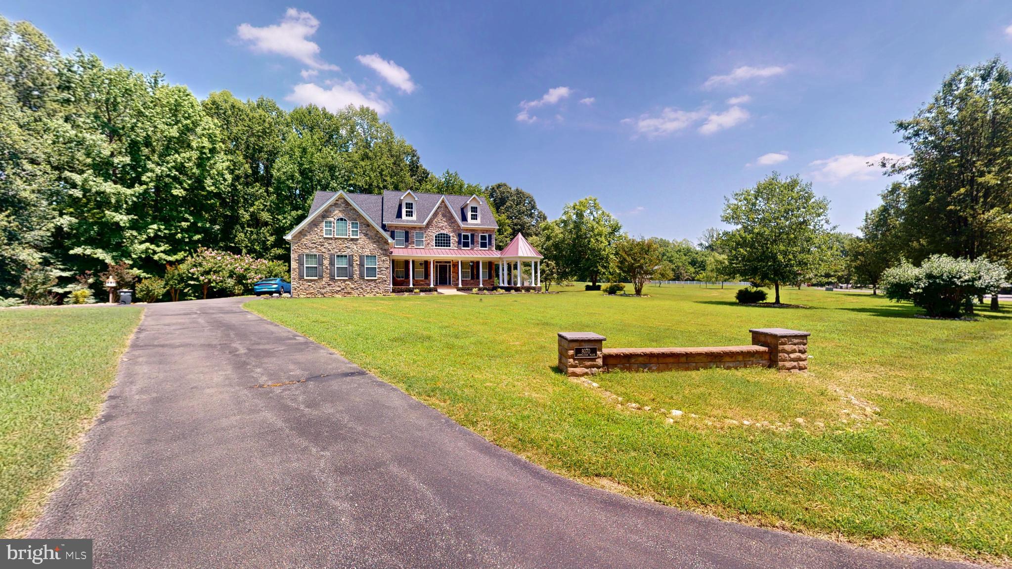 AMBERLEIGH FARMS - Residential