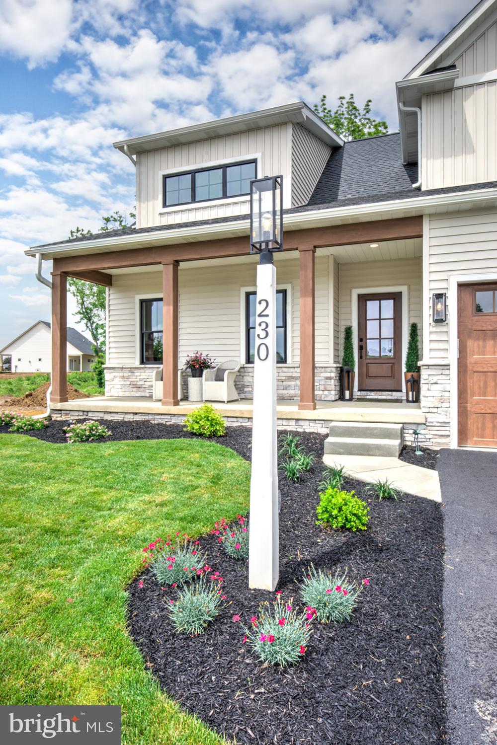 230 PARKSIDE PLACE LOT 21