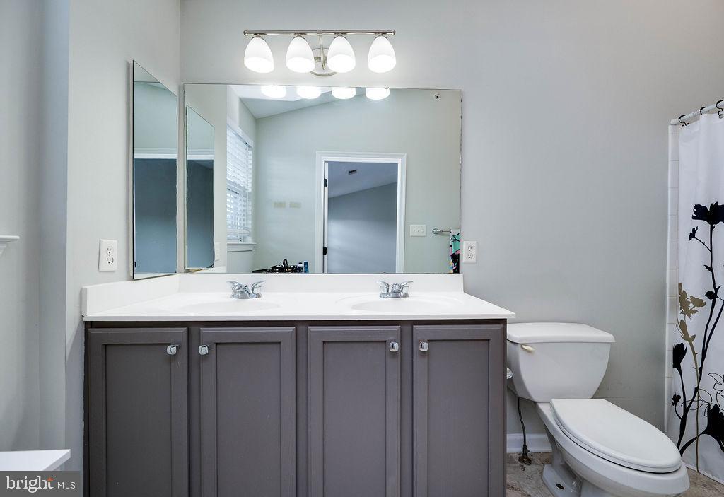 SUNNYBROOK - Residential