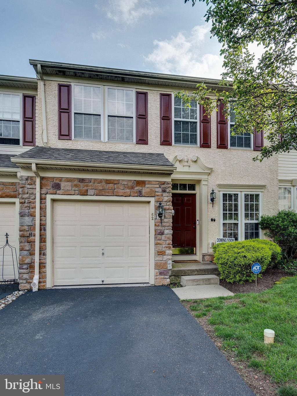 SUNNYBROOK - Residential