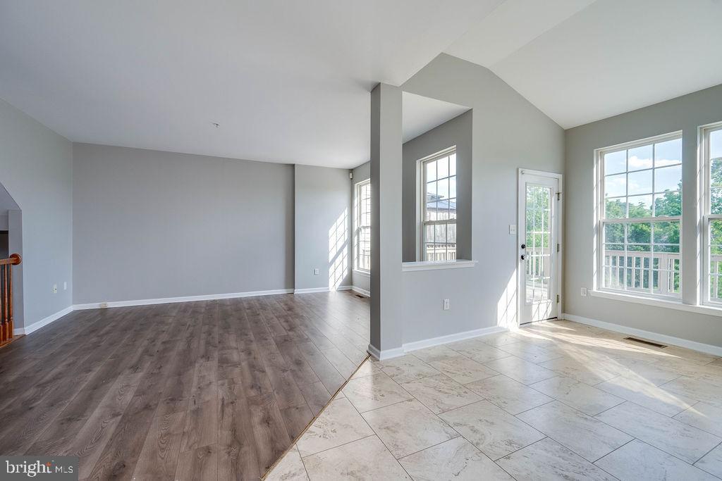 SUNNYBROOK - Residential