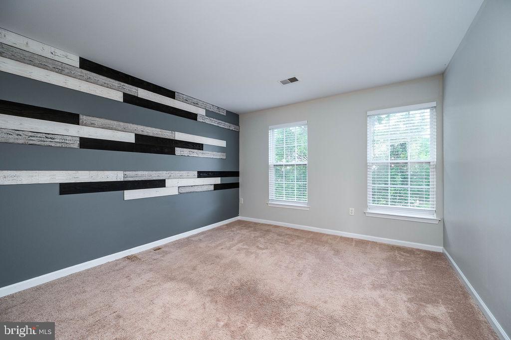 SUNNYBROOK - Residential