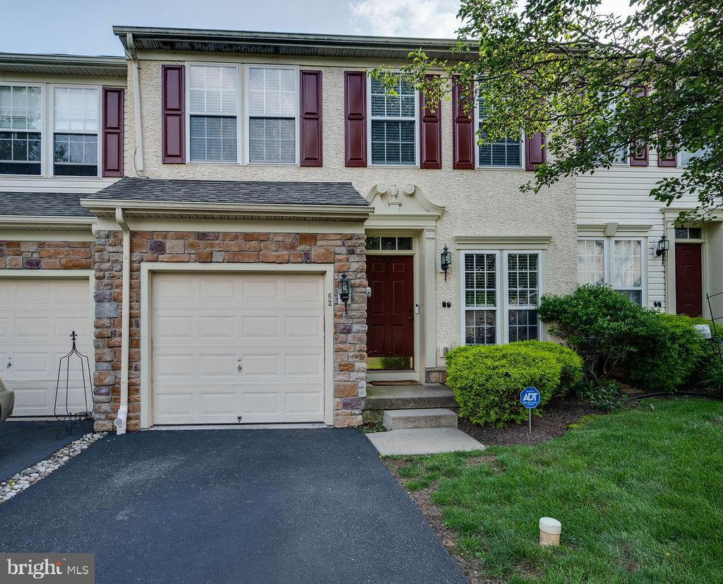 SUNNYBROOK - Residential