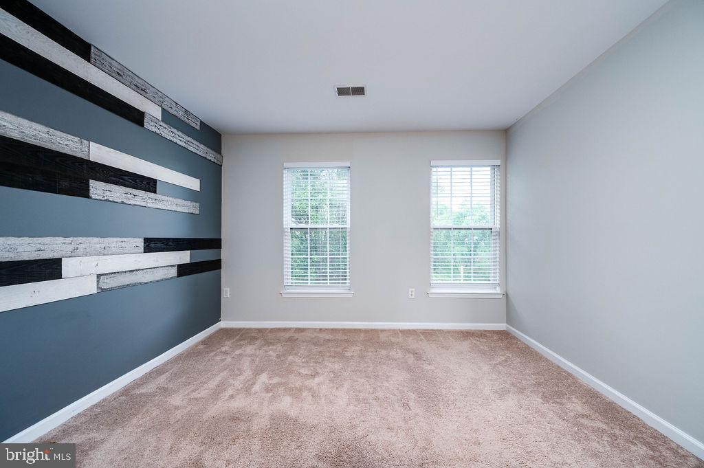 SUNNYBROOK - Residential