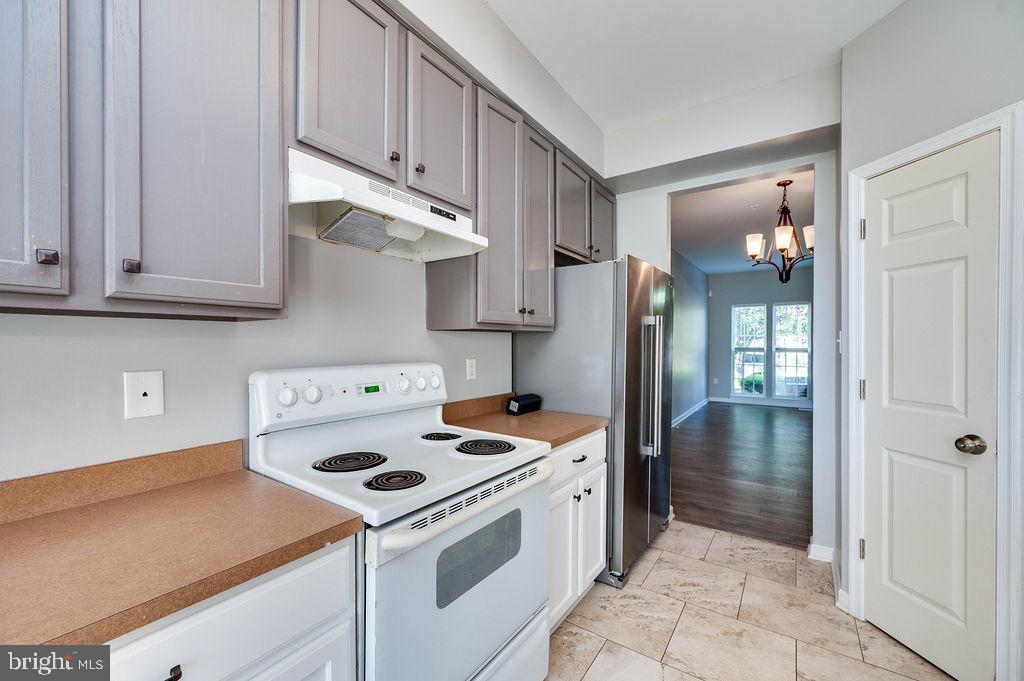 SUNNYBROOK - Residential