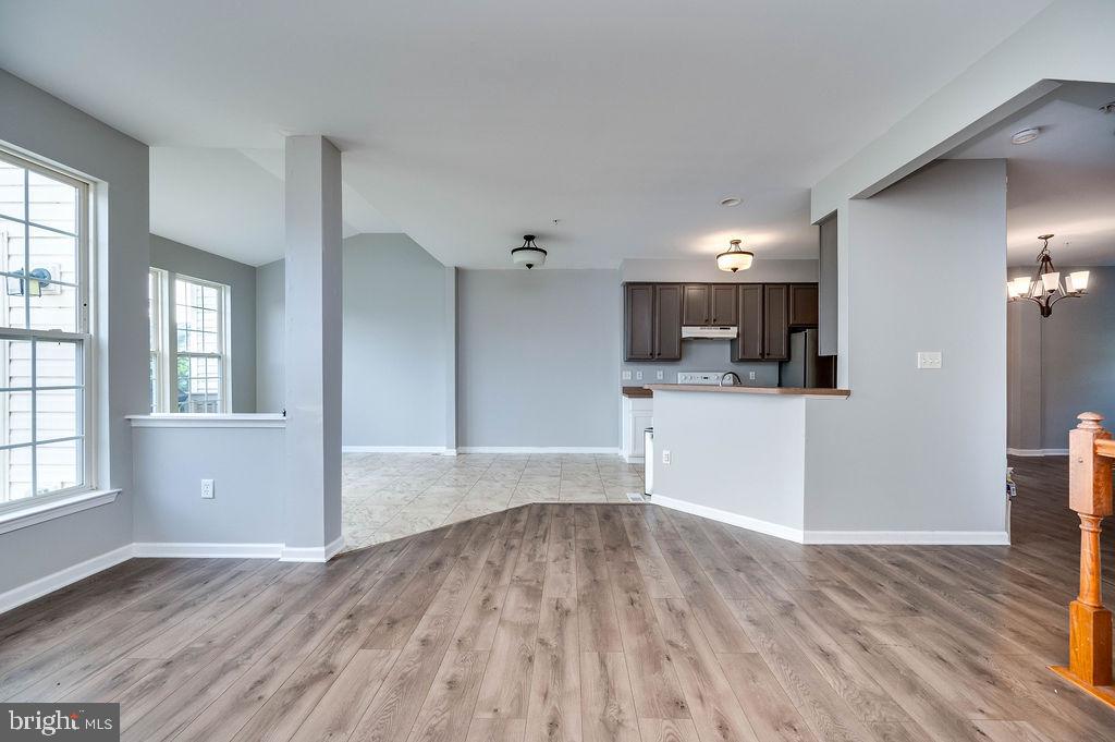 SUNNYBROOK - Residential