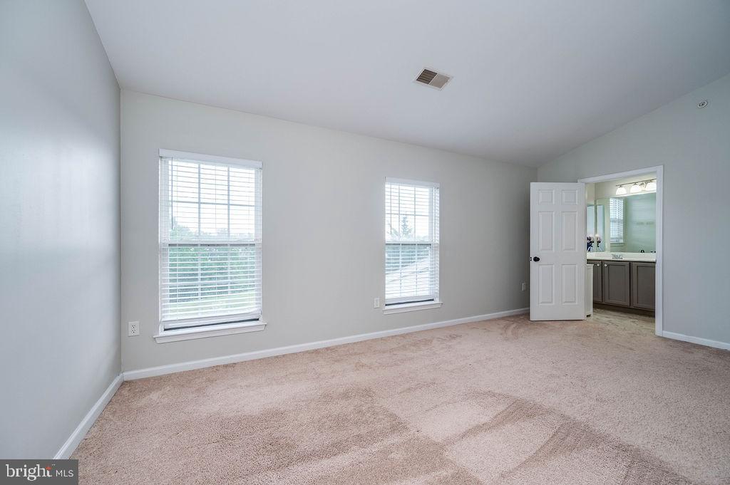 SUNNYBROOK - Residential