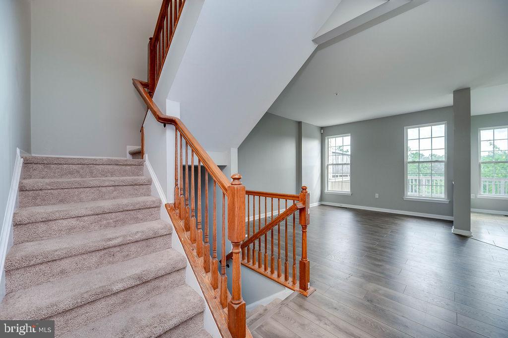 SUNNYBROOK - Residential