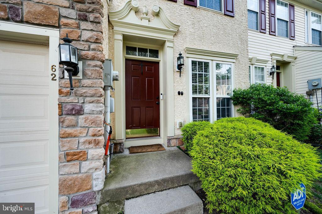 SUNNYBROOK - Residential