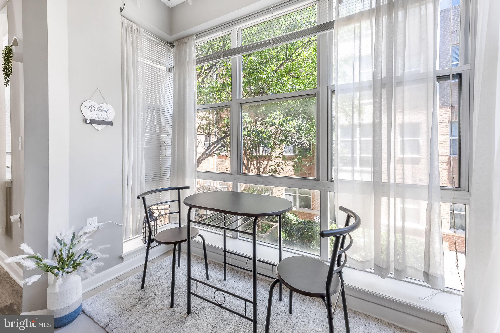 PIERSIDE AT HARBORVIEW - Residential