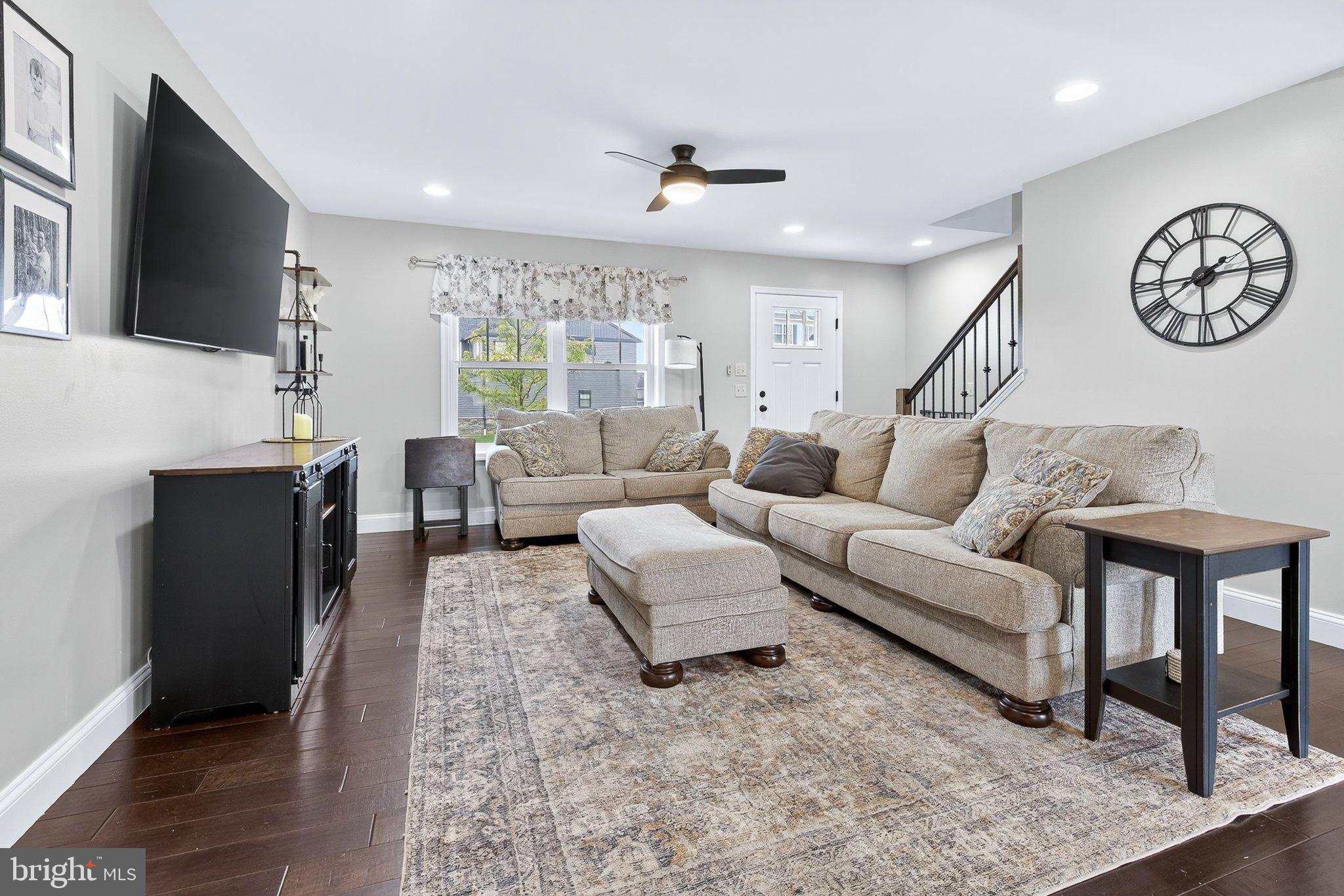 SUN HILL COMMONS - Residential