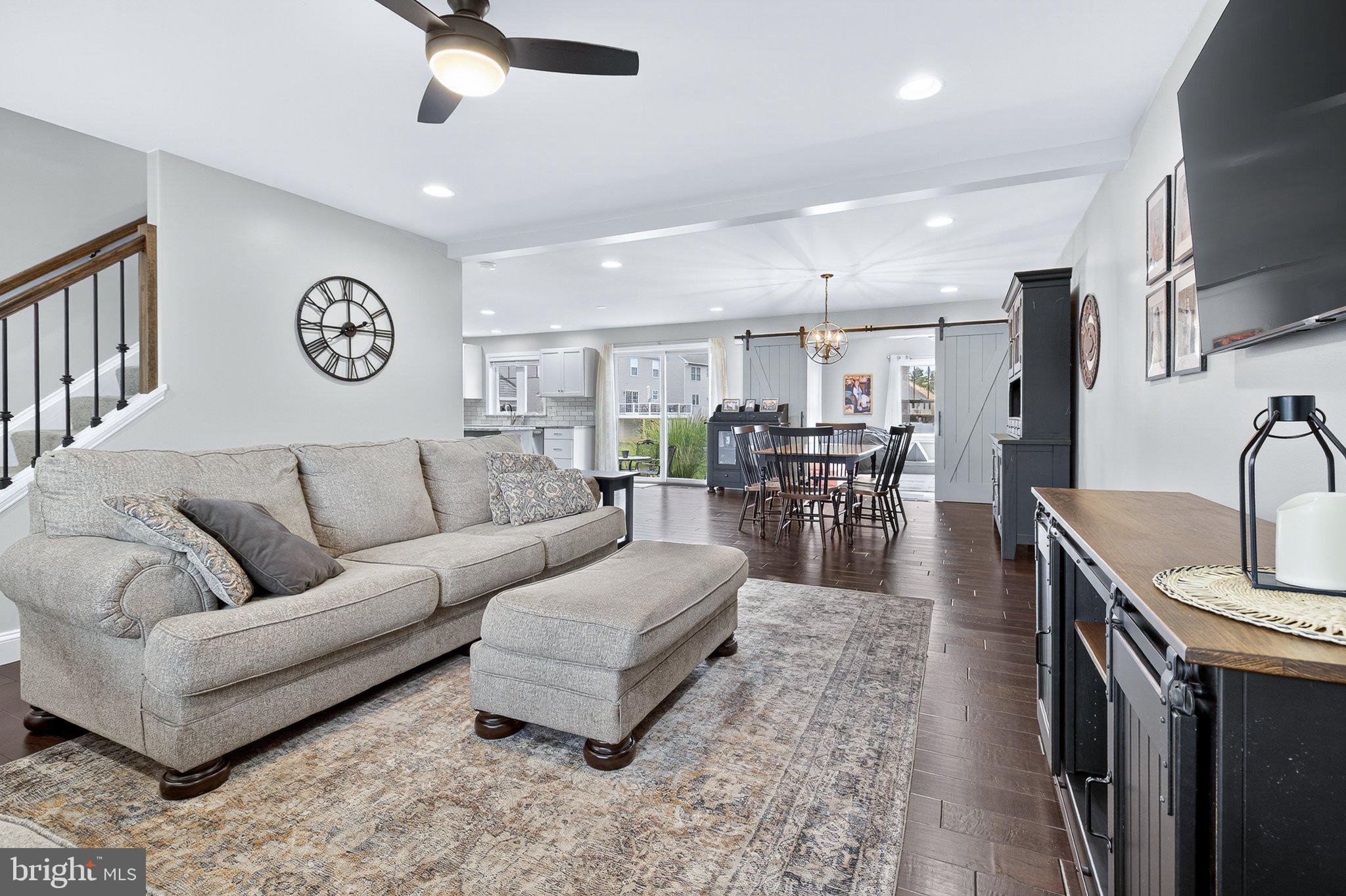 SUN HILL COMMONS - Residential