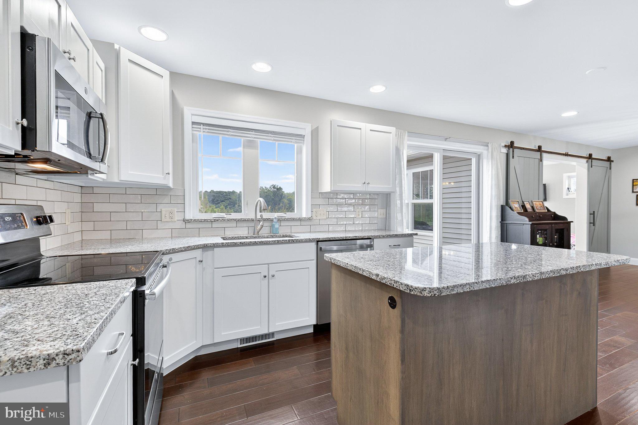 SUN HILL COMMONS - Residential