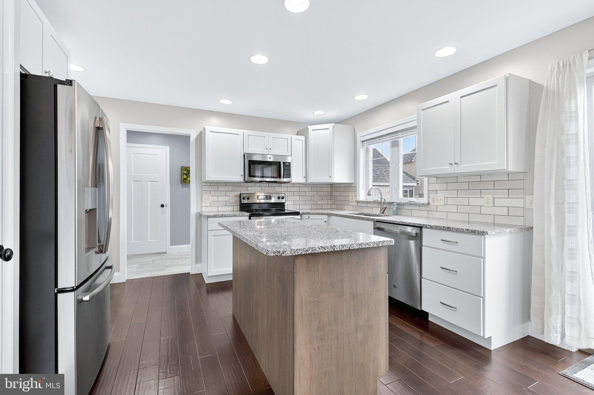 SUN HILL COMMONS - Residential