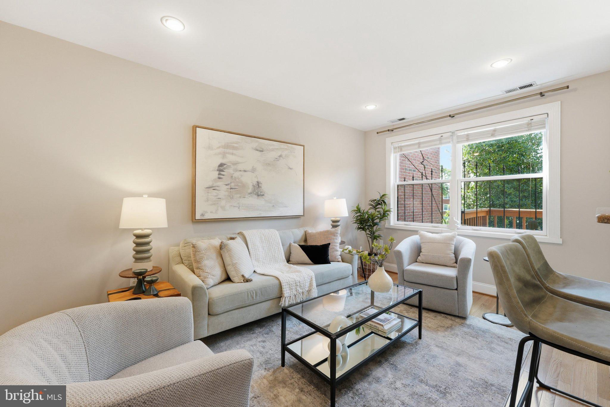 1405 EAST CAPITOL STREET SE 3