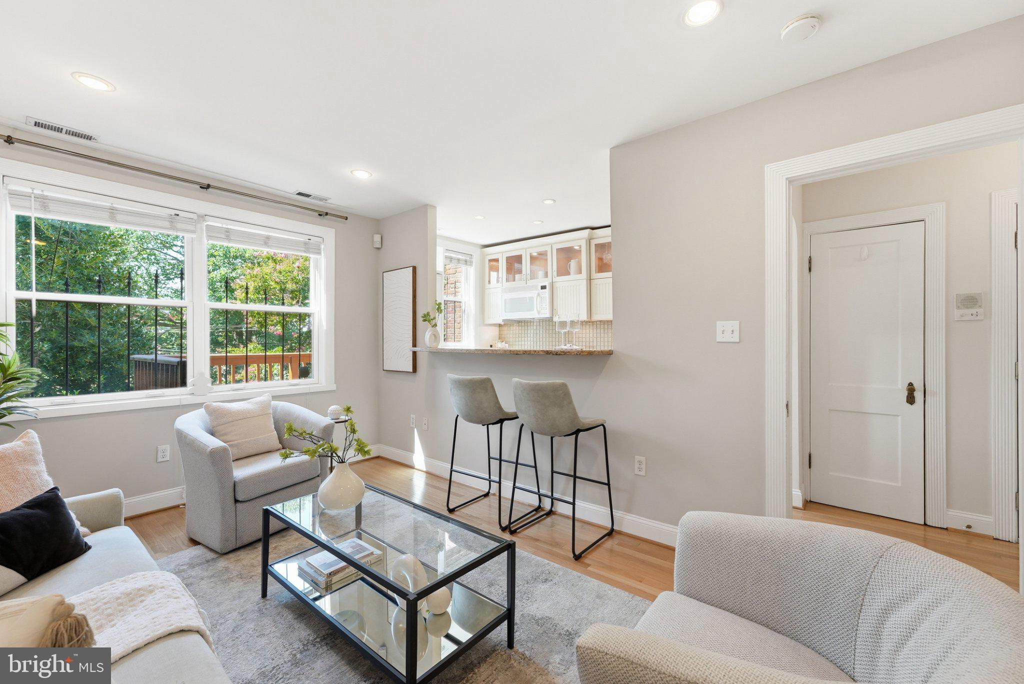 1405 EAST CAPITOL STREET SE 3