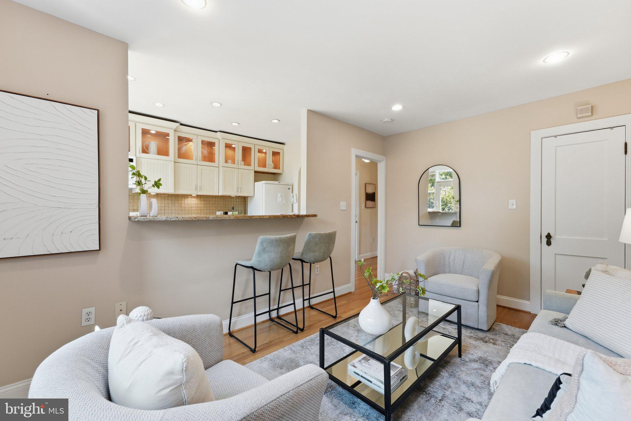 1405 EAST CAPITOL STREET SE 3