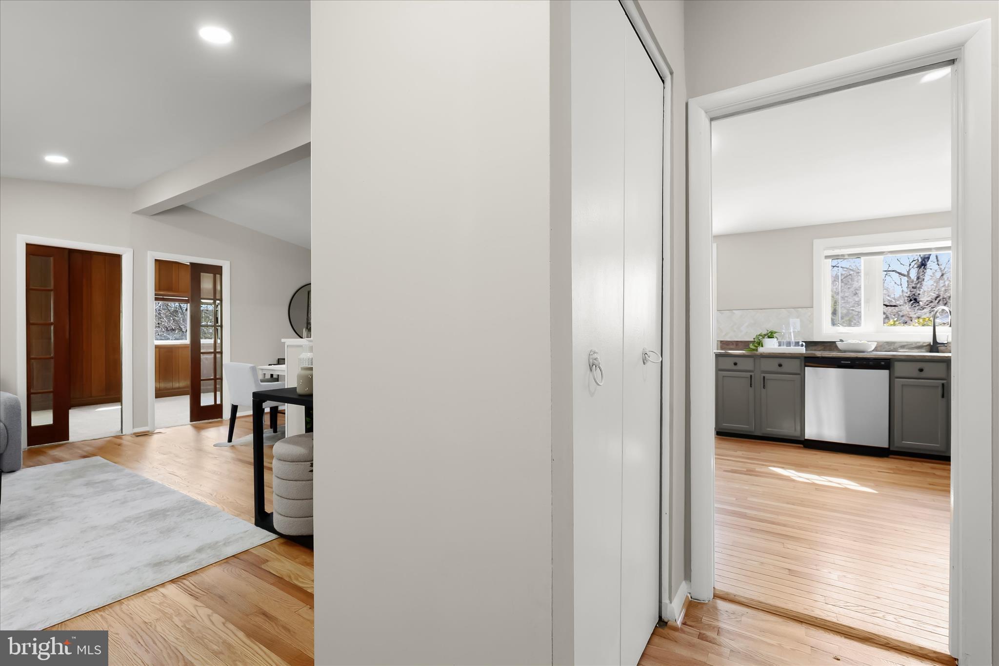 SCOTTS HILL - Residential