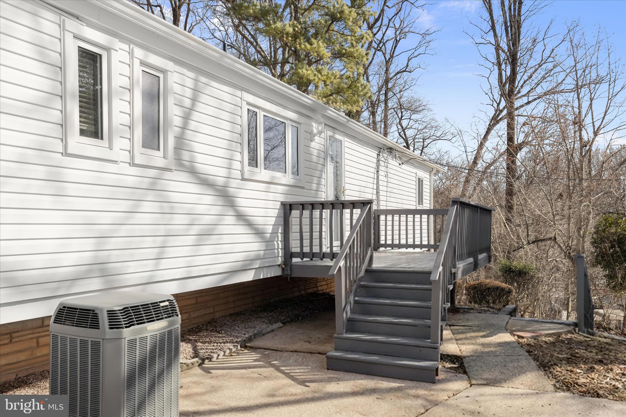 SCOTTS HILL - Residential