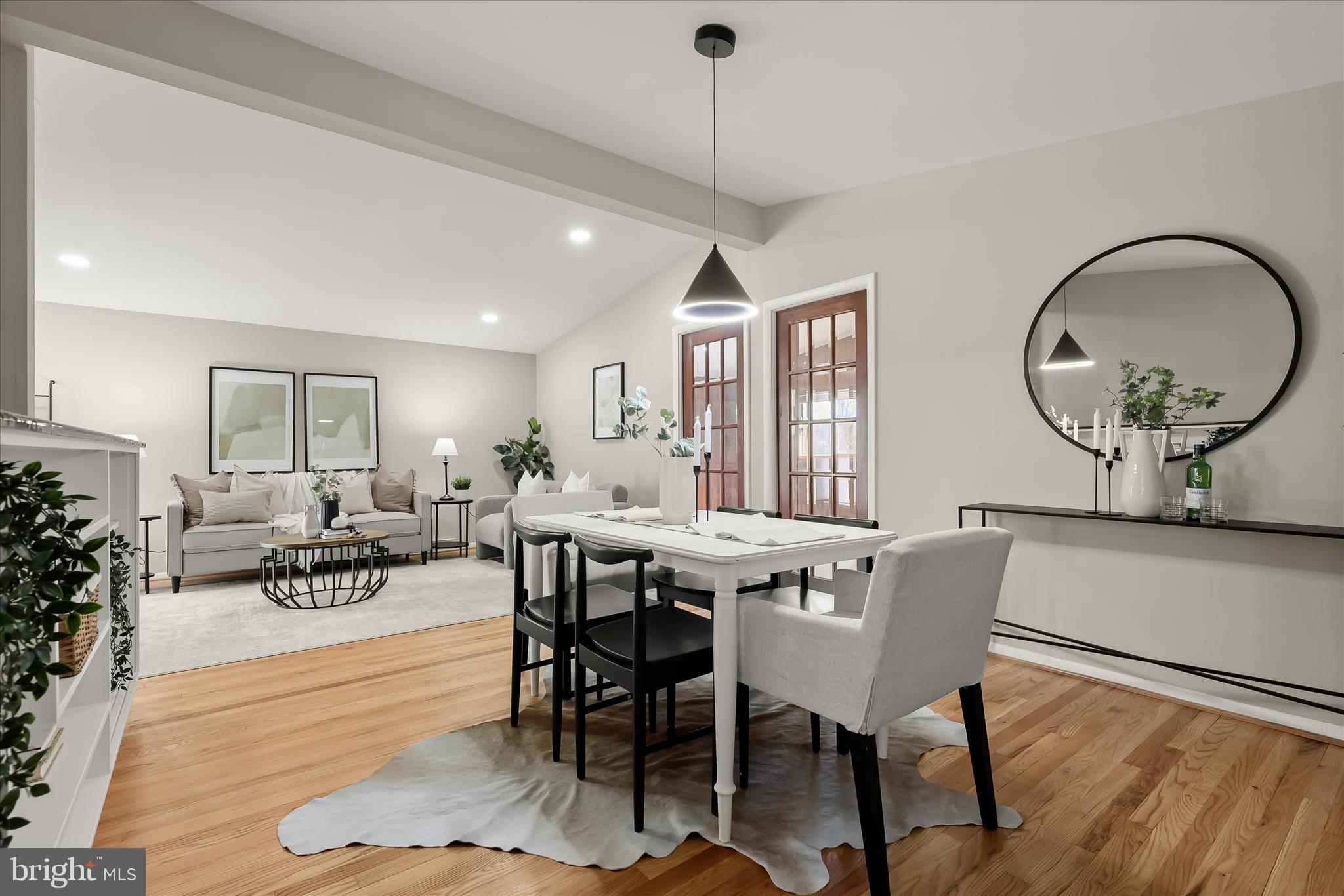 SCOTTS HILL - Residential