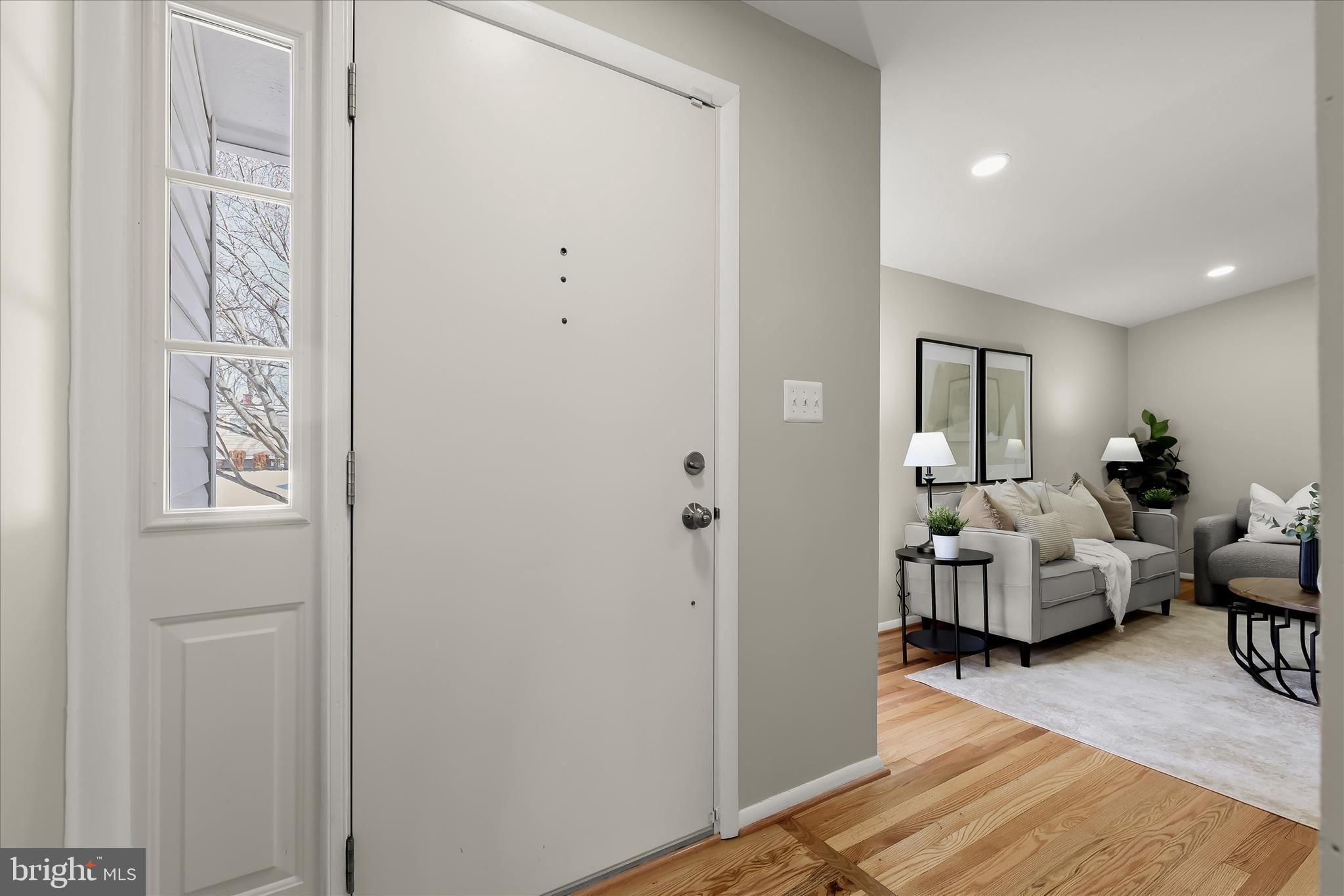 SCOTTS HILL - Residential