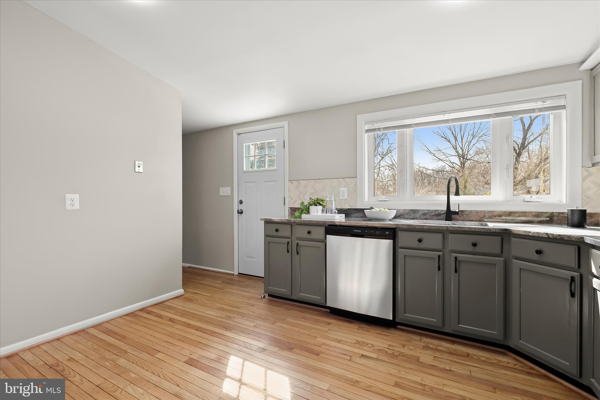 SCOTTS HILL - Residential